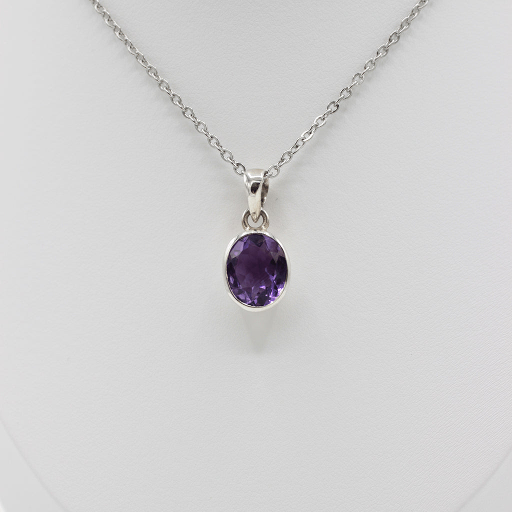 Pendentif Améthyste Facetté – Monture et Bélière en Argent 925 (3g)