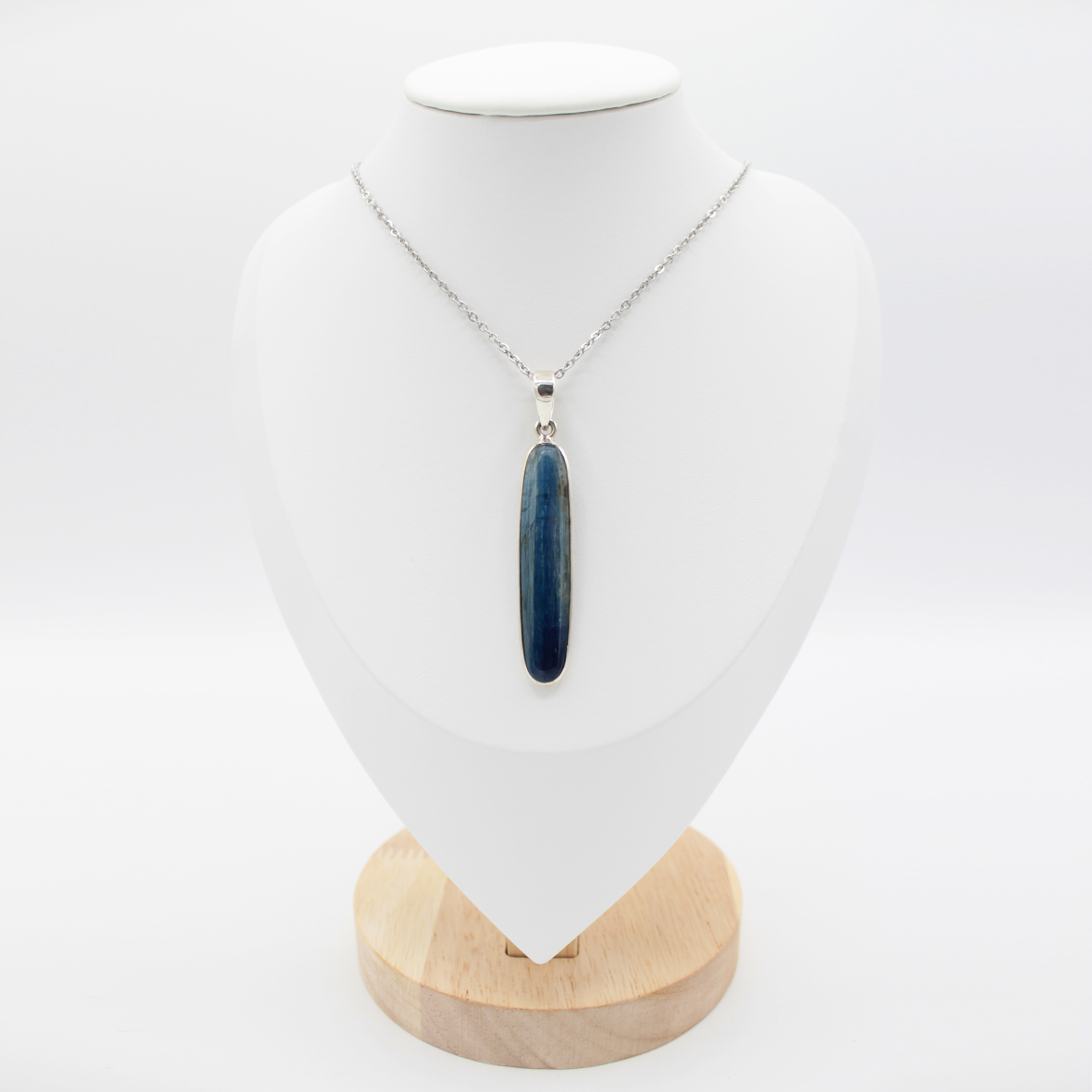 Pendentif Cyanite Bleue – Argent 925 (10 g)