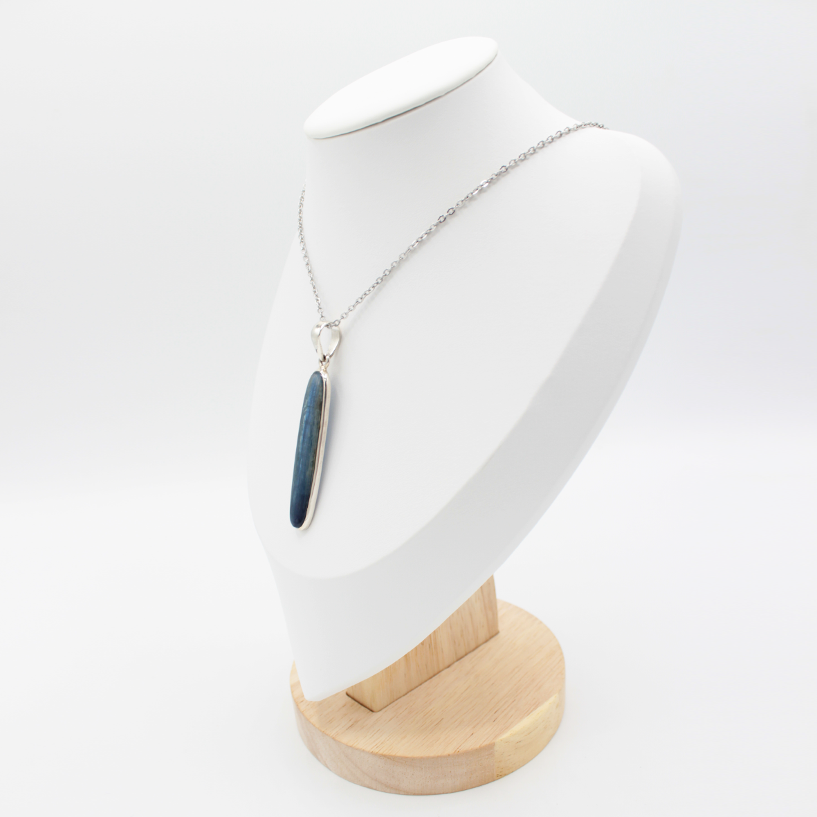 Pendentif Cyanite Bleue – Argent 925 (10 g)